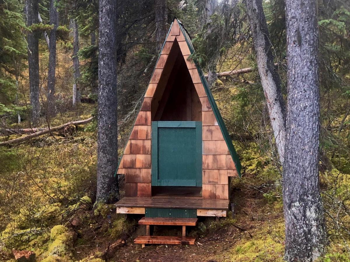 Vines And Puppies Glamping Hideaway Hotel Jade City Екстериор снимка